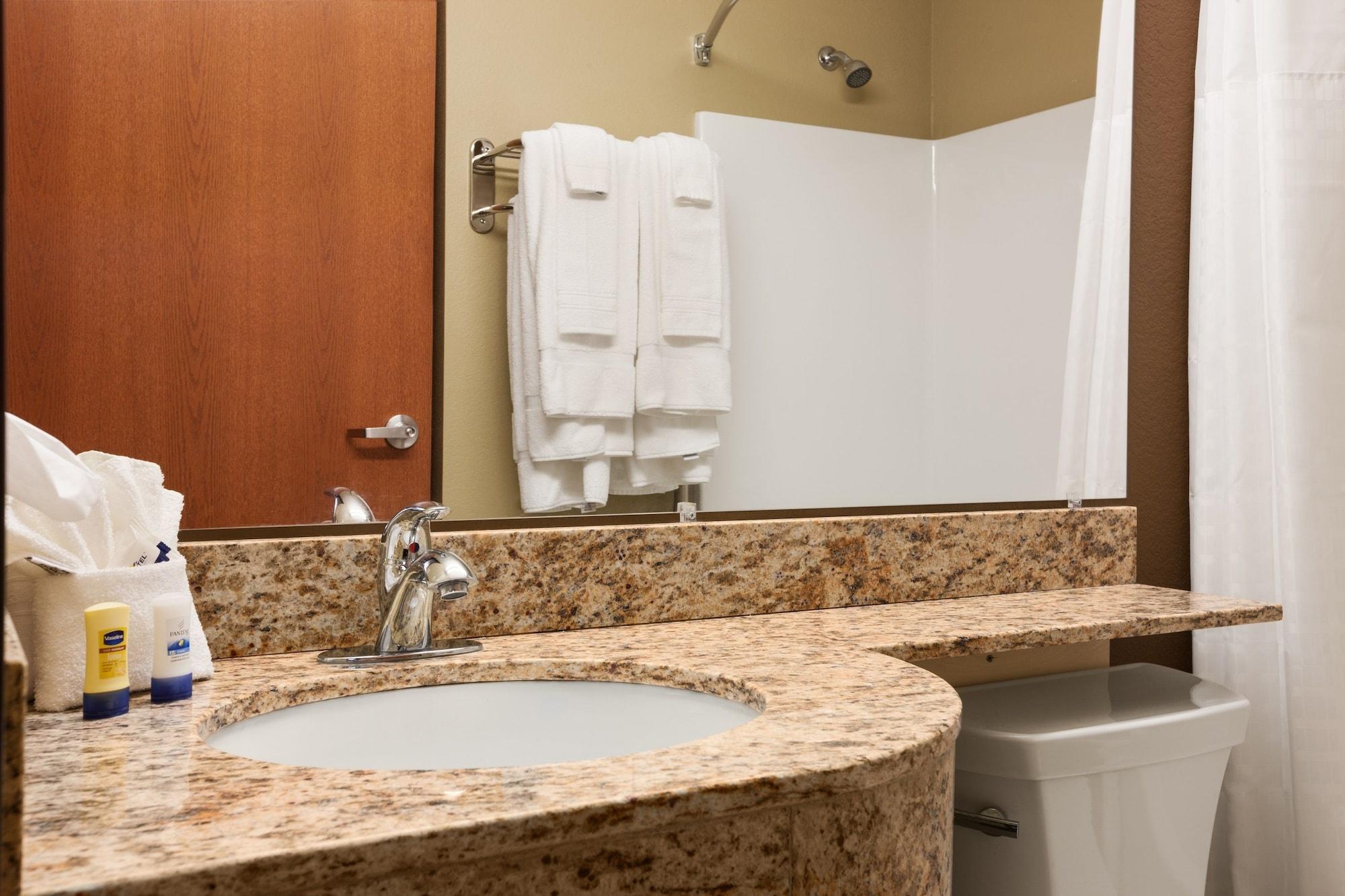 Microtel Inn & Suites Kenedy Zewnętrze zdjęcie