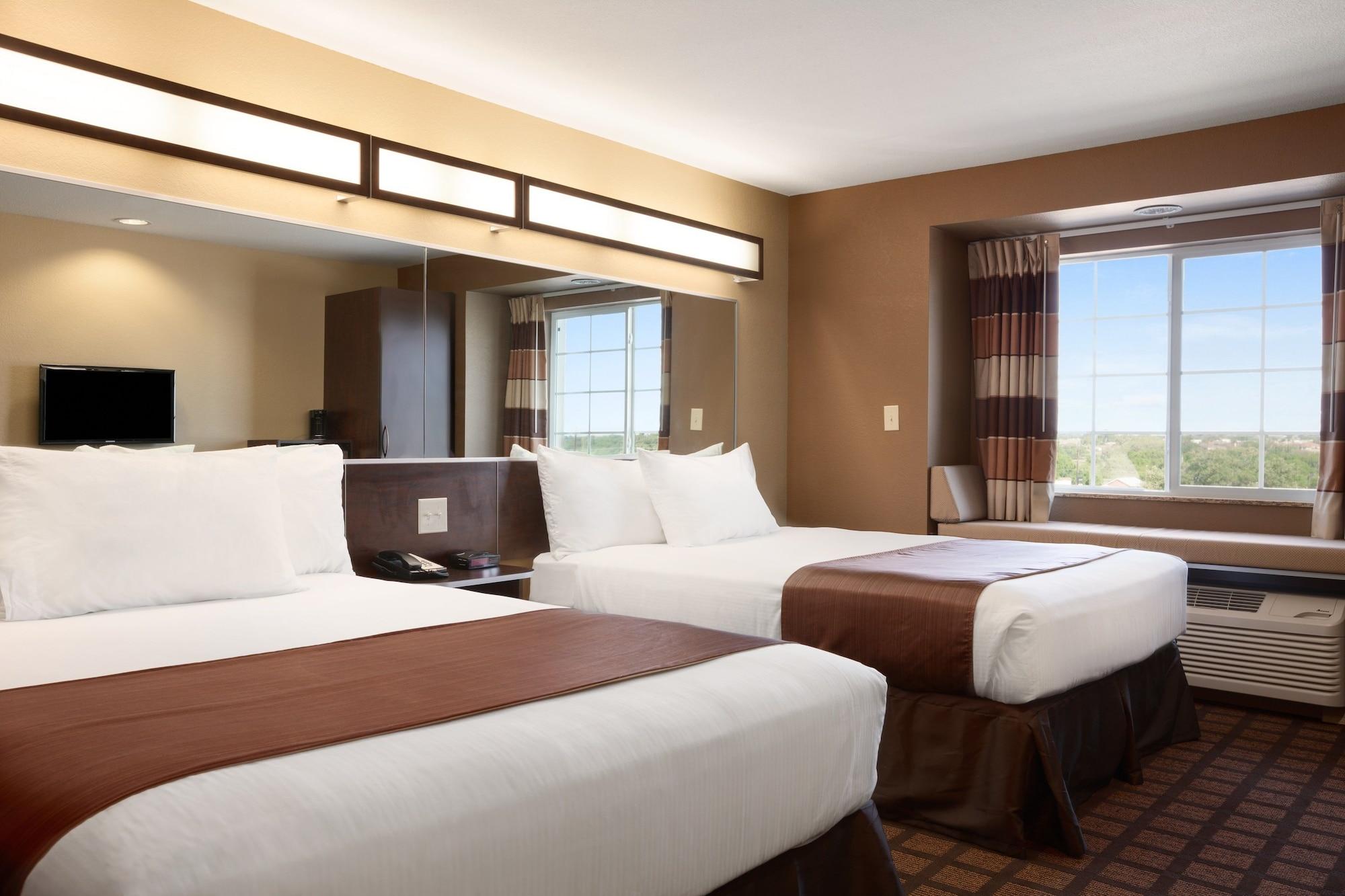 Microtel Inn & Suites Kenedy Zewnętrze zdjęcie