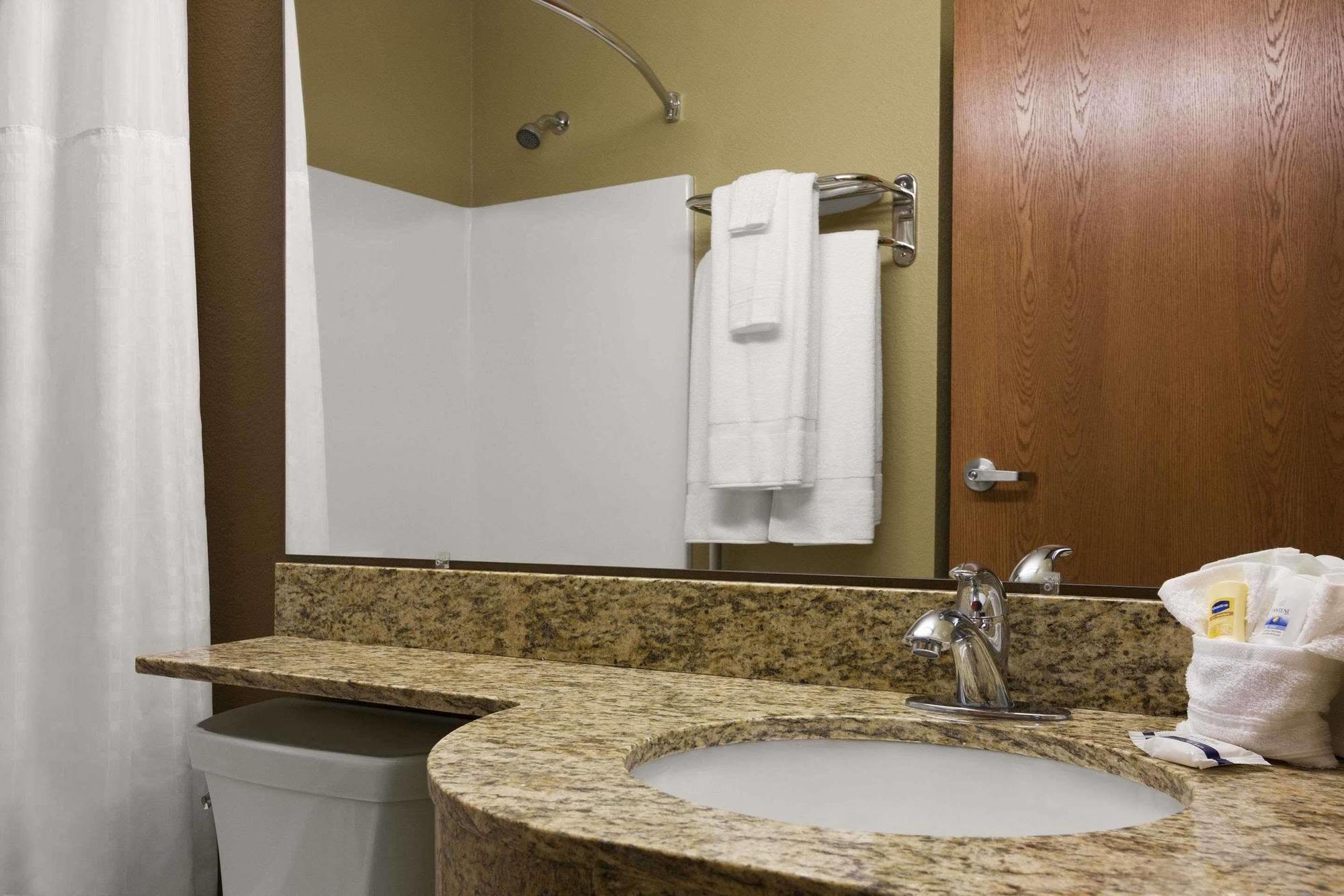 Microtel Inn & Suites Kenedy Zewnętrze zdjęcie